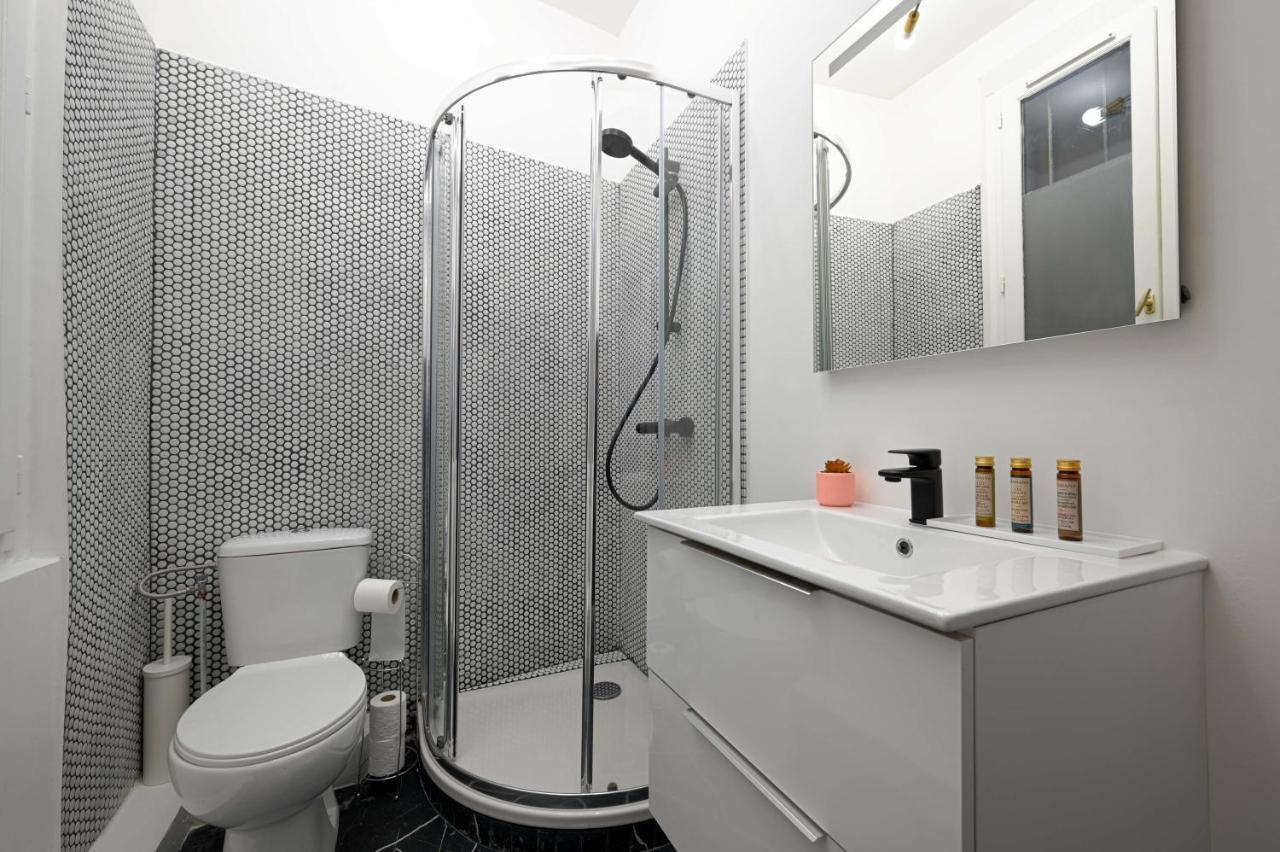 Modern Large Studio Apartment For 3 Paris Ngoại thất bức ảnh